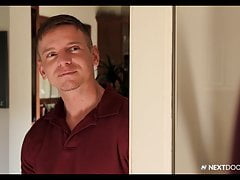 NextDoorBuddies Straight Hunk Fucks Bareback
