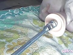 Enourmous dildo and fucking Maschine anal