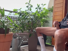 After a thunderstorm I was so kinky shot a ample stream while I smoke