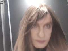 pub restroom shemale