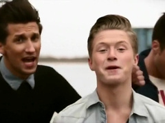 Jelle Florizoone in "5th Avenue" / "Running The World"