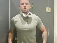 Muscle hot Man masturbing