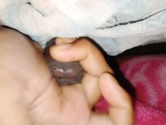 Masturbation in alone home without girl
