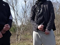 TWO GUYS JERK OFF OUTDOORS