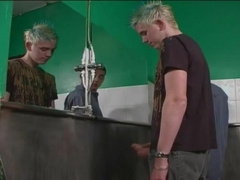 Gay Tube Hung Wank And Cum Public Onlookers