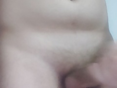 ITALIAN MAN MASTURBATING