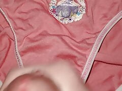 Big penis cum in pink panties