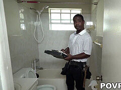 ebony landowner rides gigantic white meatpipe to seal the deal