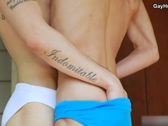 Dallas Preston and Kane Fox in a wild man-on-man encounter