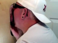 Newcomer Johnny Sucks Like a Pro