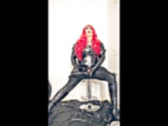 Jacqueline vibing a phat pearl