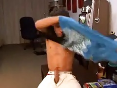 1 dan gets a hand