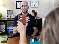 Ryan Kneeds needs to fuck a closer relative, Jake Lawrence