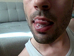 uber-sexy boy drool for me