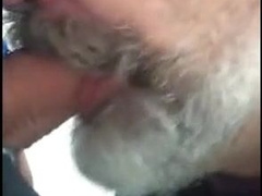 Amateur Grizzly Deepthroated by Russian Fellow