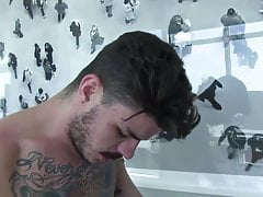 Sex Friends do it - Threesome