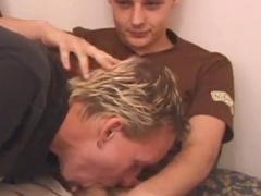 Roar and Gunner suck bone