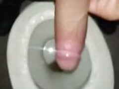 Self handjob at taste cum out