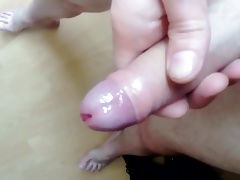 small cock cums