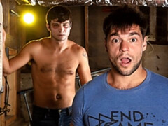 Aspen fucks a literal zombie (Elliot Finn)