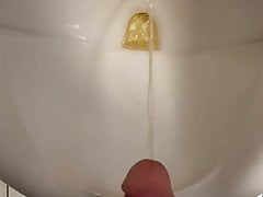 Einmal schoen pinkeln