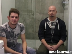 Aussie Inexperienced Muscle Father Penetrates first-ever Time Lad Bottom