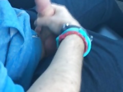 Wanking and cumming in the car with a buddy