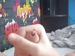 18yo masturbating