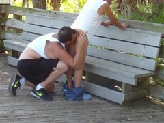 Gordito se la mete a abuelo en publico 2