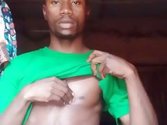 Handsome evahard amateur masturbating in bedroom