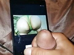 Stranger loves jerking to my wife