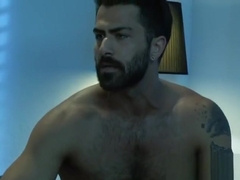 Inked hunk rides big dong