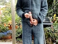 Rockardglans Outdoor Onesie Wank and Cum for Neighbors