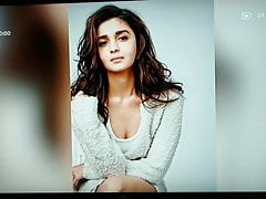 Alia Bhatt Cum and spit tribute