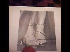 Taylor Swift Feet Cum Tribute