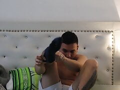 NEW VIDEO OF MALE FEET