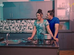 ぽっちゃり, デカ尻, デカパイ, 指いじり, インド人