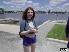 Amateur, Tetas grandes, Tetona, Corridas, Peludo, Sexo duro, Al aire libre, Realidad