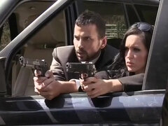 Gros seins, Blonde, Brunette brune, Plantureuse, Gorge profonde, Mère que j'aimerais baiser, Tatouage, Plan cul à trois