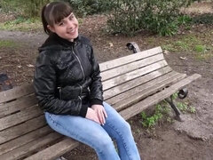 Vorstellungsgespräch, Tussi, Blondine, Braunhaarige, Dildo, Fingern, Erstes mal, Solo