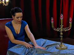 Leie, Tussi, Braunhaarige, Bulgarisch, Öffentlich, Solo