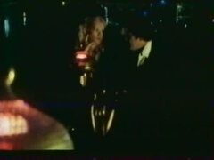 Tetas grandes, Sexo duro, Orgía, Trio, Clasico