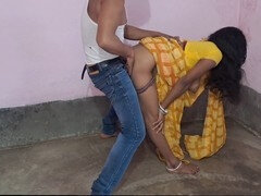 Sexy village bhabhi Trilokinath gets smothered in outdoor fun