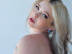 Gros seins, Noire, Britannique, Doigter, Lingerie, Seins naturels, Pov, Avaler