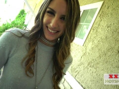 18 jahre, Schlampe, Braunhaarige, Kehlenfick, Würgen, Dürr, Jungendliche (18+), Titten