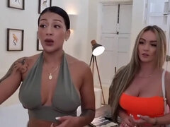 デカ尻, ブロンド, イマラチオ, フェティッシュ, 足フェチ, Hd, レズビアン, 淫乱熟女