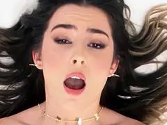 69 negenenzestig, Grote mammen, Bruinharig, Zwart, Interraciaal, Lesbisch, Likken, Kut duiken