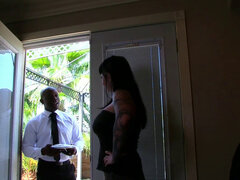 Maya Sinstress isn't too keen on this black guy's message