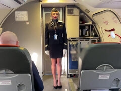 In den arsch, Blondine, Blasen, Vollbusig, Spermaladung, Hd, Stewardess, Flotter dreier