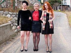 Leie, Grosser arsch, Grosse titten, Blasen, Selbstgemacht, Reif, Milf, Flotter dreier